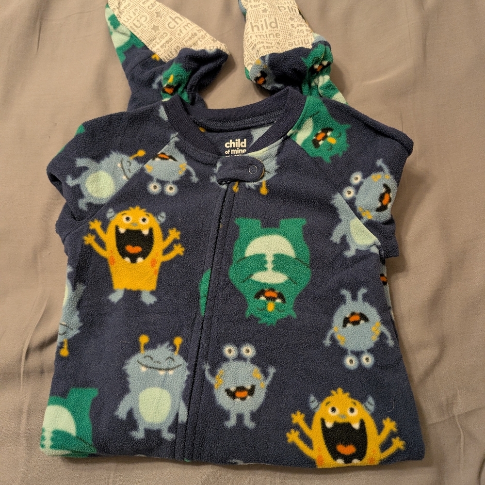 4 For $12 Bundle - Carter's Child Of Mine Footed Pyjama 2T